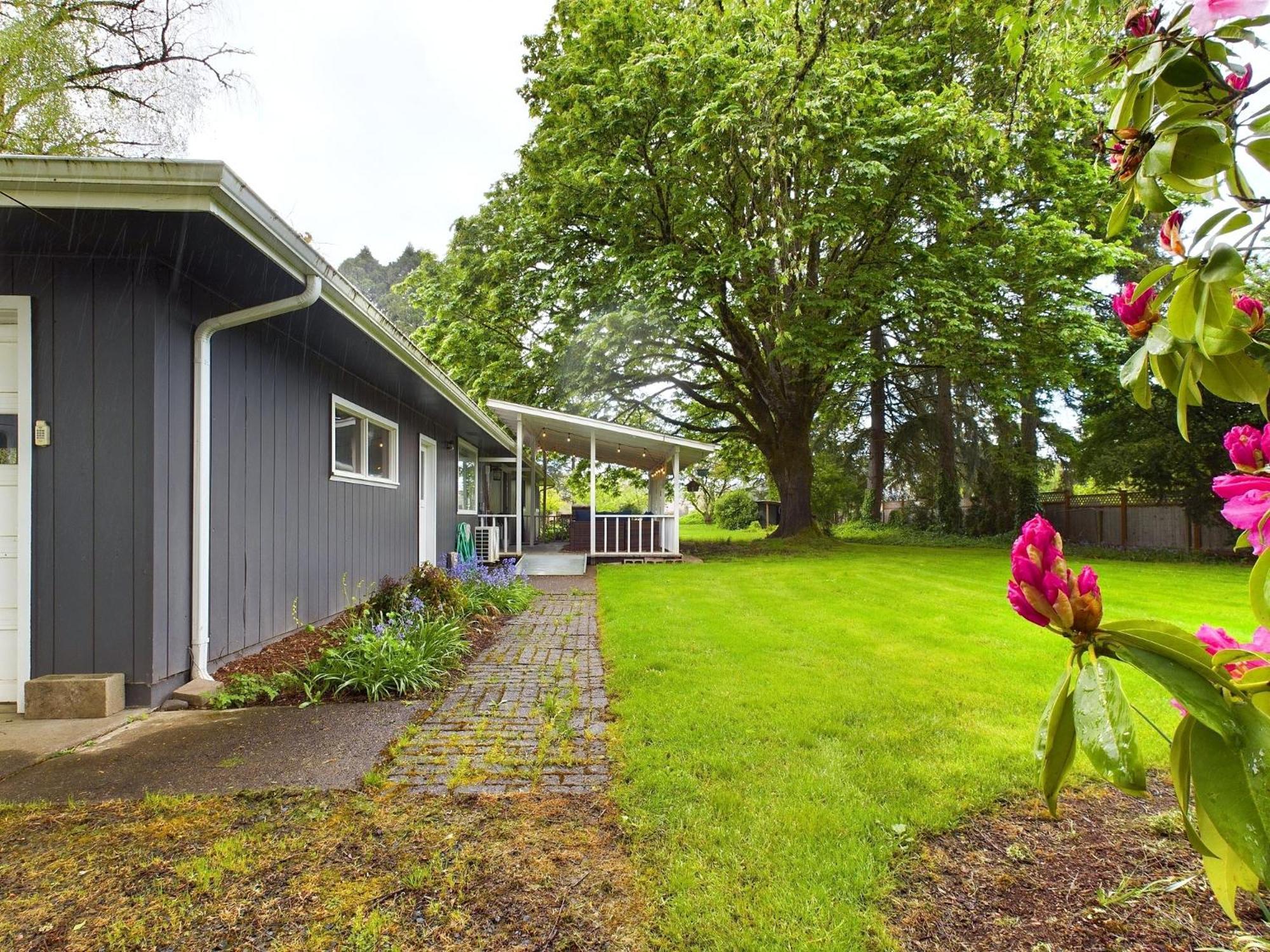 Modern Boho Retreat Villa Corvallis Eksteriør bilde